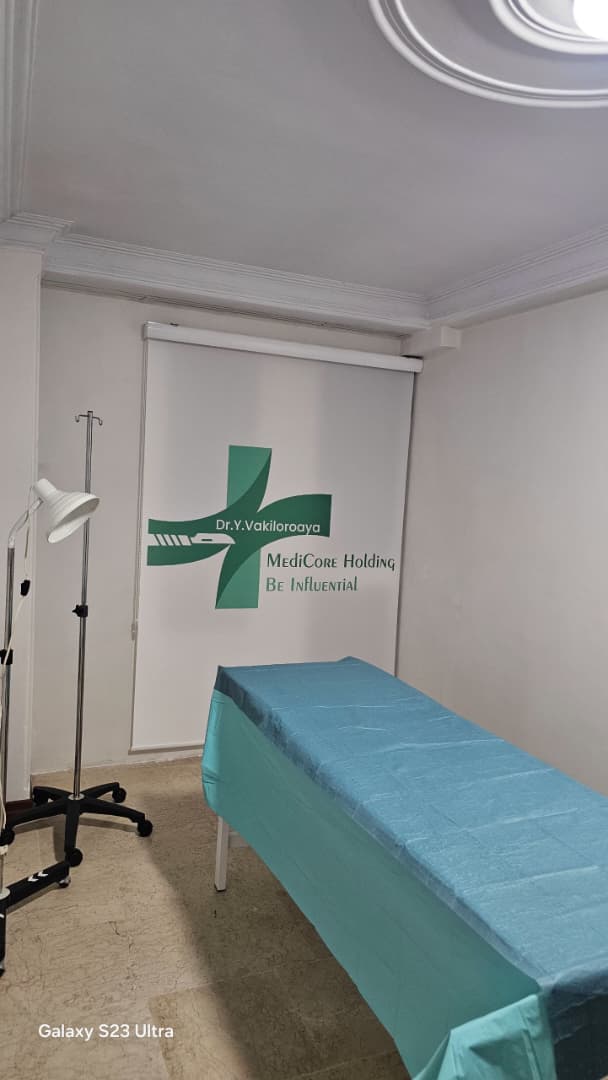 پرده مطب چاپ لوگو اختصاصی