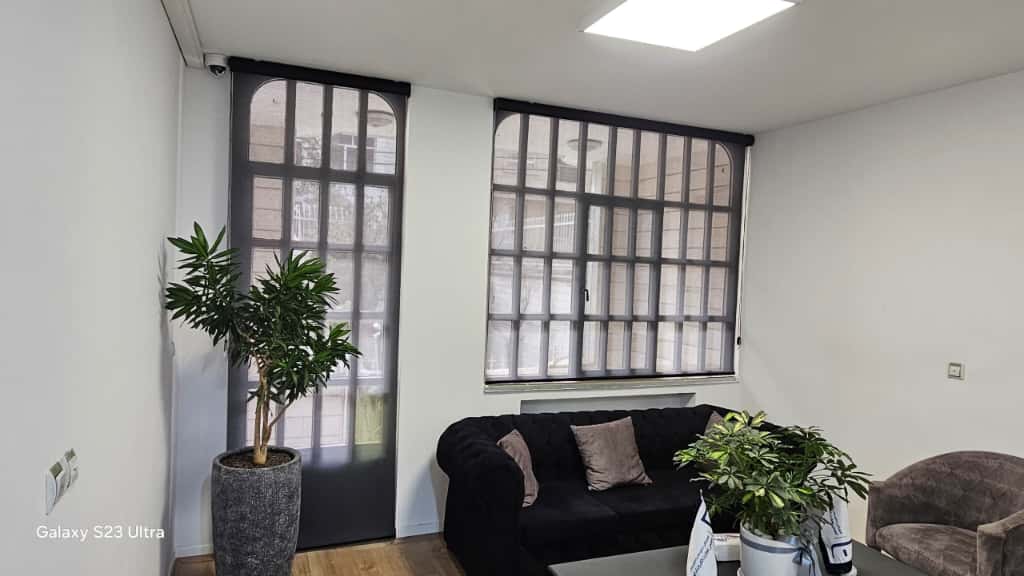 پرده اداری سان اسکرین رول اسکرین